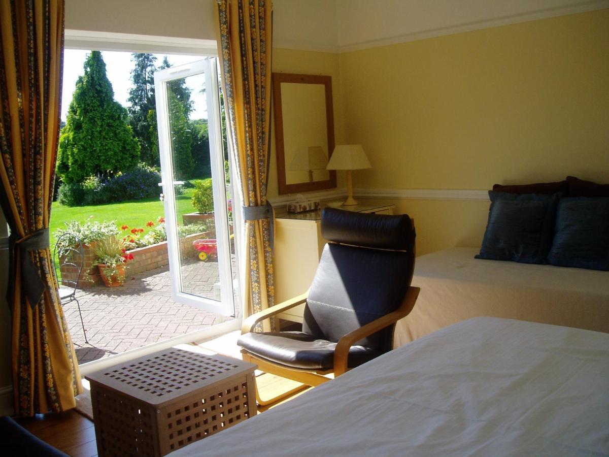 Bungalow Farm Royal Leamington Spa Exterior foto